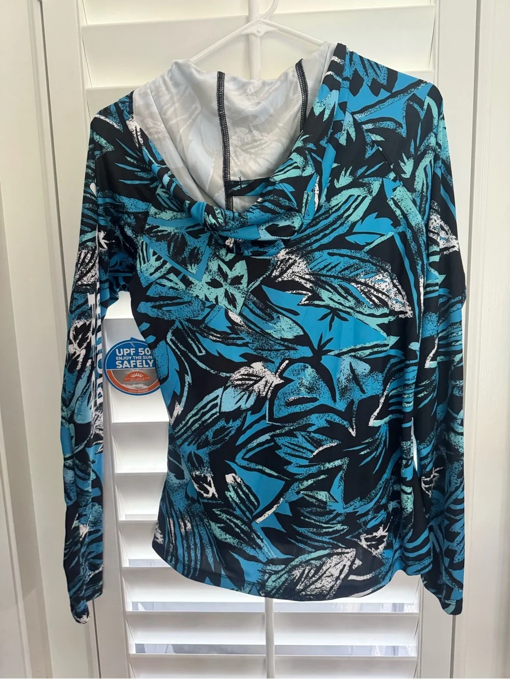 Columbia Turquoise and Black Tropical Print Rash Guard
